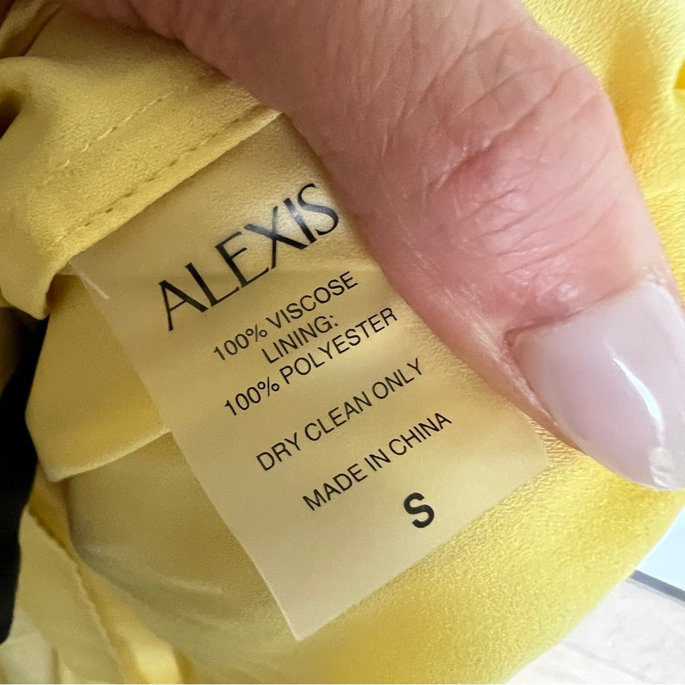 Alexis Saab Pleated Drop Waist Maxi Dress in Yellow S - Picture 10 of 11